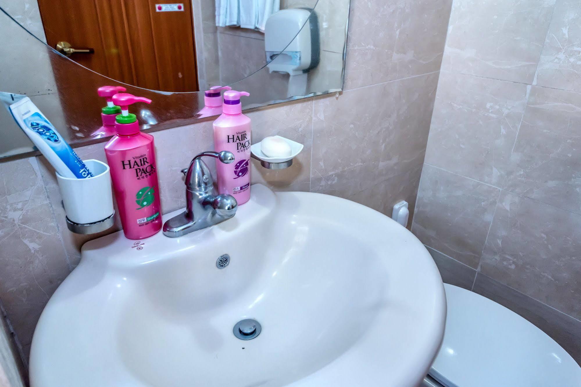 Jeju Pado Sori Apartment Екстериор снимка